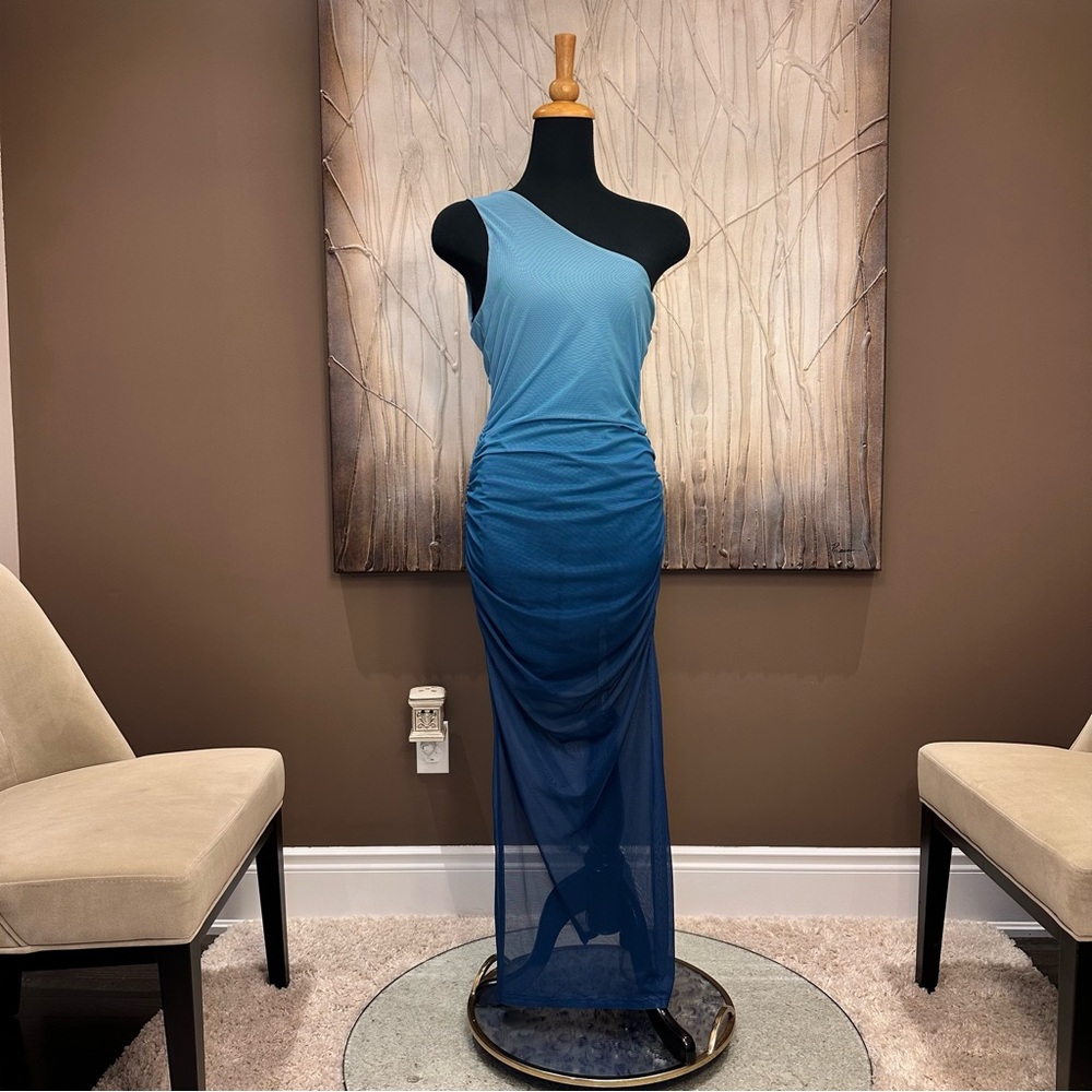 SHEIN Ambre Blue body-con women’s large size 8/10 sheer and stretch NWOT chic